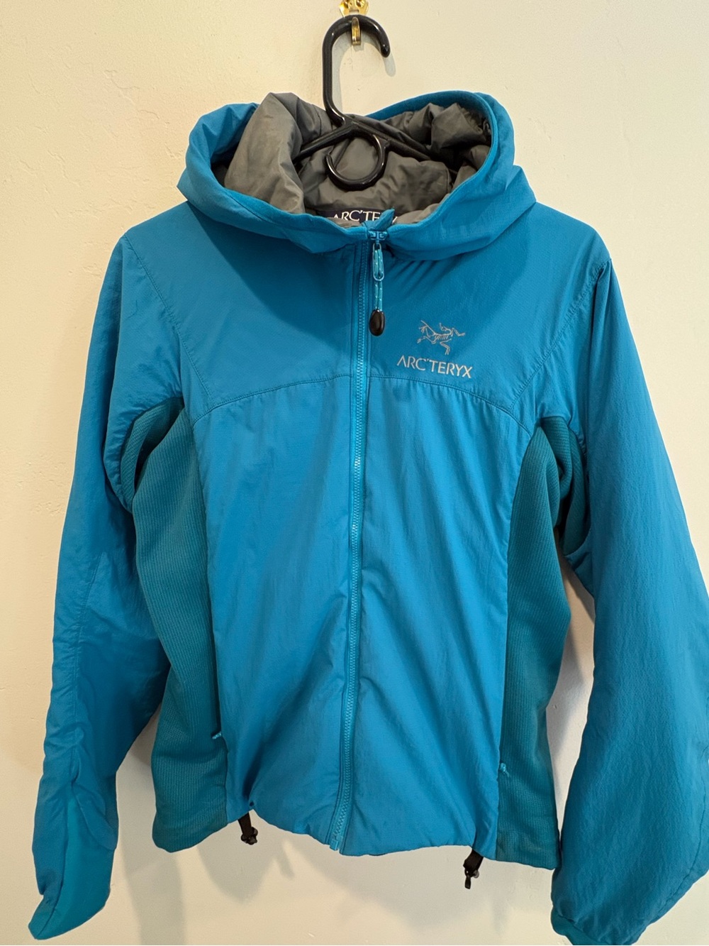 Arc'teryx Women's Teal Hooded Ski Jacket